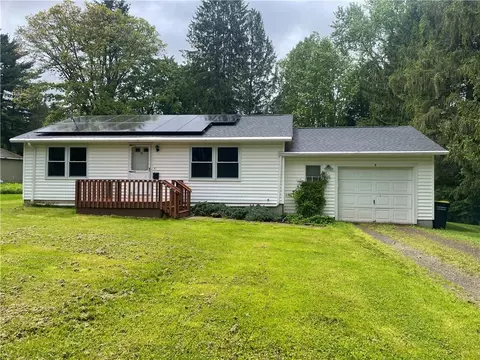 Exterior - 8-10 Manatee Ave, Sidney, NY 13838 photo 3 of 4