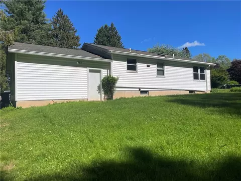 Exterior - 8-10 Manatee Ave, Sidney, NY 13838 photo 2 of 4