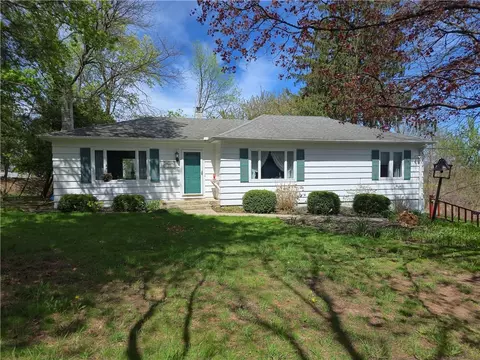200 Ward Hill Rd, Henrietta, NY 14467