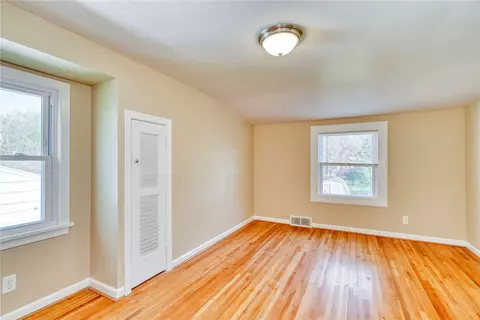 Bedroom - 486 Pineview, Webster, NY 14580 photo 4 of 9