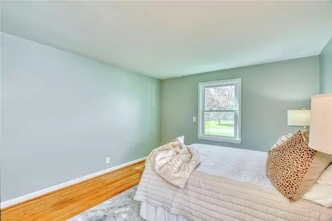 Bedroom - 486 Pineview, Webster, NY 14580 photo 2 of 9