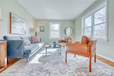 Living - 486 Pineview, Webster, NY 14580 photo 5 of 7