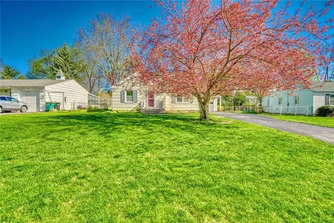 Exterior - 486 Pineview, Webster, NY 14580 photo 3 of 8