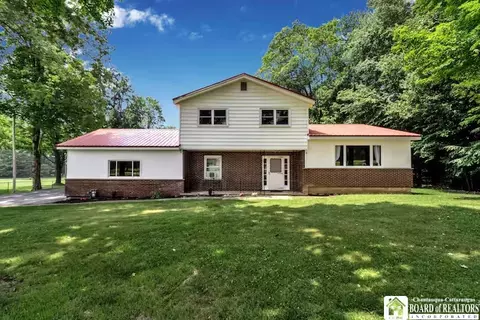 4485 Hungry Hollow Rd, Great Valley, NY 14741