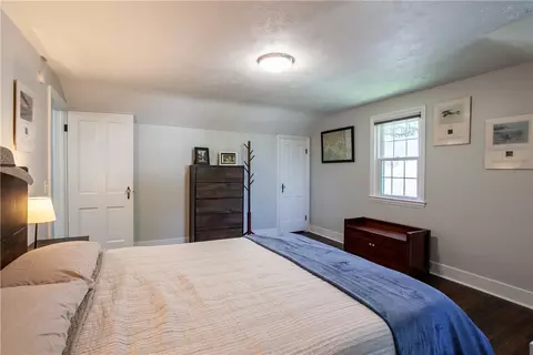 Bedroom - 21 Covington Rd, Irondequoit, NY 14617 photo 6 of 6
