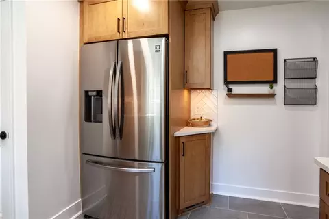Kitchen - 21 Covington Rd, Irondequoit, NY 14617 photo 5 of 6