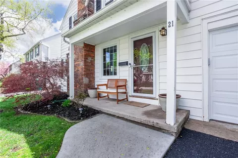 Exterior - 21 Covington Rd, Irondequoit, NY 14617 photo 3 of 13