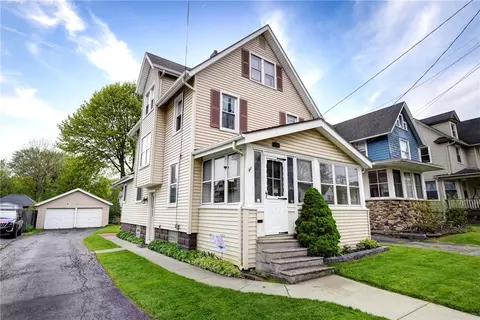 308 S Lincoln Rd, East Rochester, NY 14445