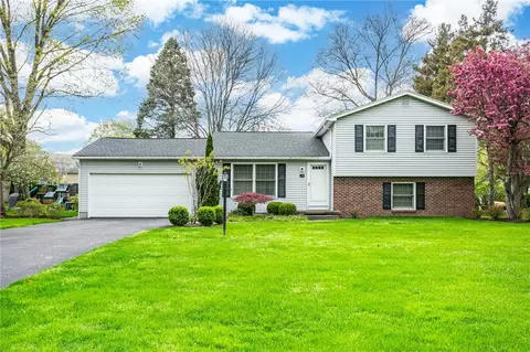 24 N N Psge, Perinton, NY 14450