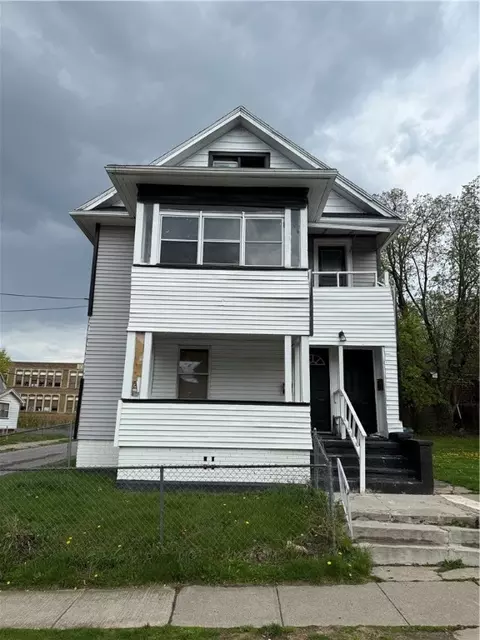 360 Remington St, Rochester, NY 14621