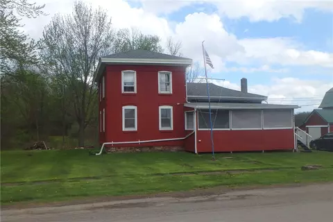 4068 Dix St, Rose, NY 14542