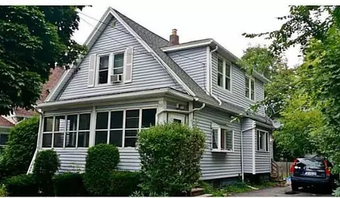 32 Taft Ave, Irondequoit, NY 14609