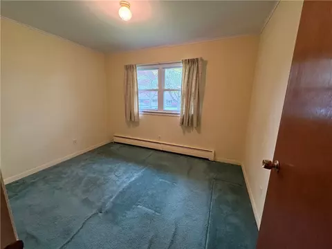 Bedroom - 14 Hillcrest Dr, Lyons, NY 14489 photo 3 of 4
