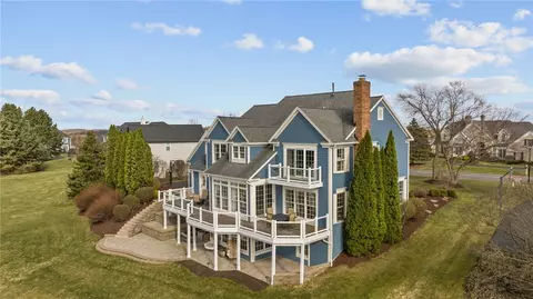 34 Cobble Creek Rd, Victor, NY 14564