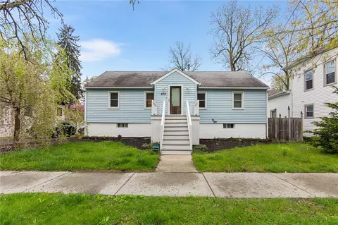 836-838 N Aurora St, Ithaca, NY 14850