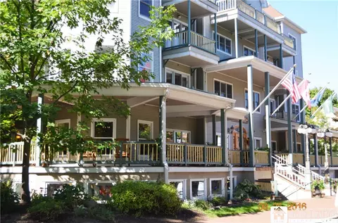 1 Pratt Ave #407, Chautauqua, NY 14722