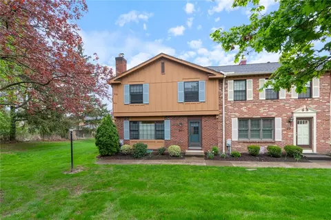 24 Dunbridge, Perinton, NY 14450