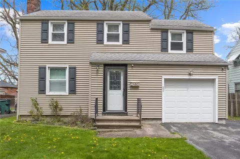 52 Lakecrest Ave, Rochester, NY 14612