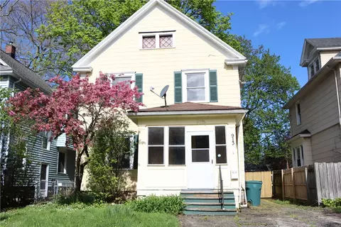 913 Goodman St S, Rochester, NY 14620