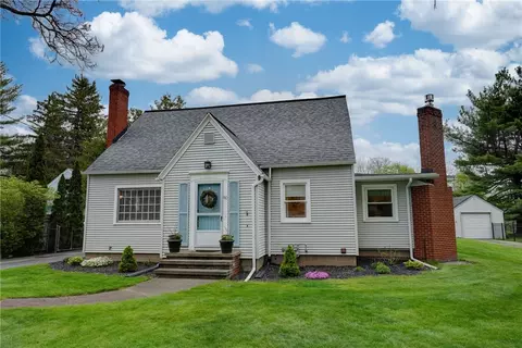 80 Hubbard Dr, Chili, NY 14514