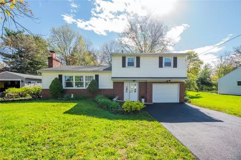 132 Kirk Rd, Greece, NY 14612