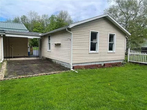 12 State St, Waterloo, NY 13165 photo 4