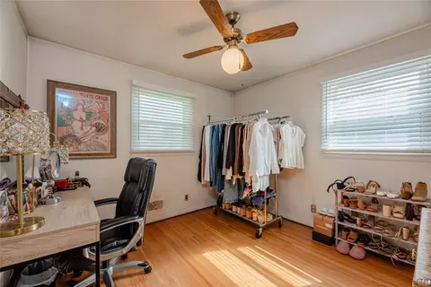 Bedroom - 201 Impala Dr, Irondequoit, NY 14609 photo 4 of 5