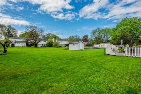 Exterior - 201 Impala Dr, Irondequoit, NY 14609 photo 6 of 7