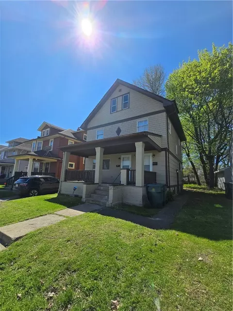 47 Bowman St, Rochester, NY 14609