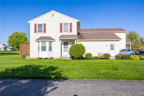 193 Carmel Ct, Webster, NY 14580