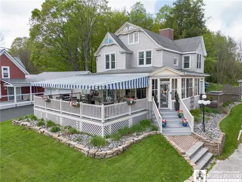 10412 Main St, Mina, NY 14736