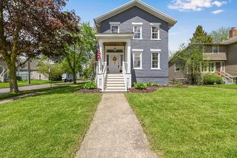 194 Gibson St, Canandaigua, NY 14424