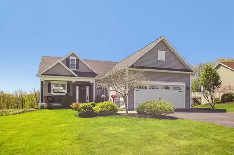 3936 Rileys Run, Canandaigua, NY 14424