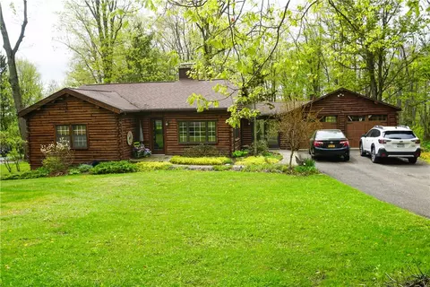 2153 Farm To Market Rd, Johnson City, NY 13790