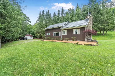 6093 Allentown Rd, Wirt, NY 14739