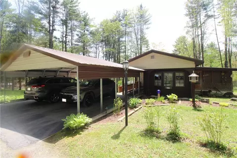 35 Big Oak Dr, Campbell, NY 14821