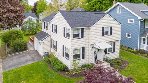 164 Elm Drive Dr, Rochester, NY 14609