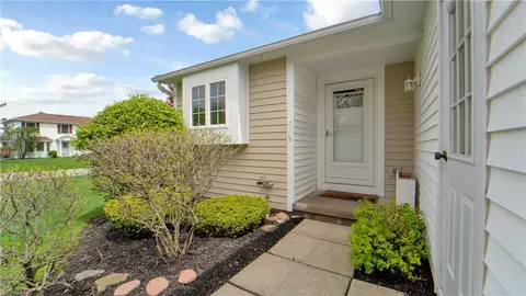 500 Nathans #PVT, Webster, NY 14580