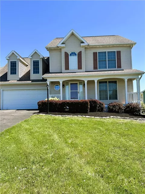 137 St Andrews Dr, Horseheads, NY 14845
