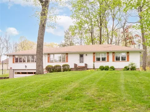 340 North Ave, Avon, NY 14414