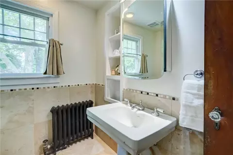 Bath - 79 Rawlinson Rd, Irondequoit, NY 14617 photo 3 of 3