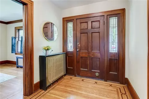 Entry Way - 79 Rawlinson Rd, Irondequoit, NY 14617 photo 3 of 5