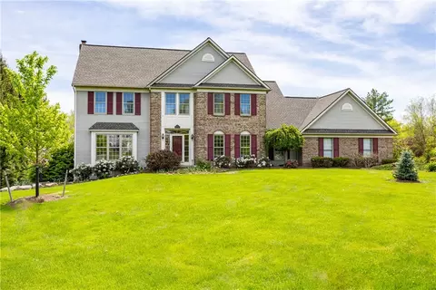 11 Neuchatel Ln, Perinton, NY 14450