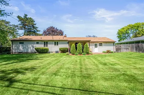 37 Glen Haven Rd, Irondequoit, NY 14609 photo 8