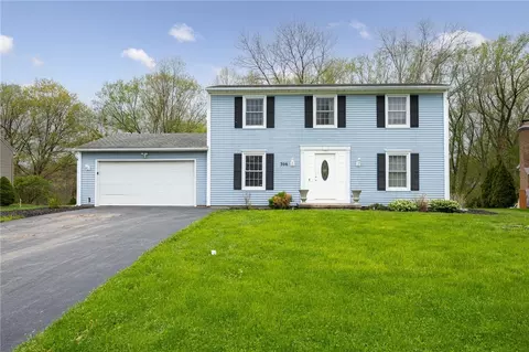 306 Applewood Dr, Greece, NY 14612