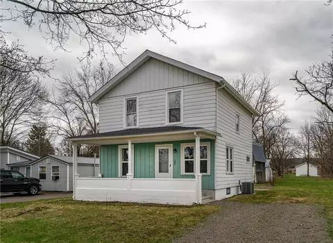 17 Vermont St, Nunda, NY 14517