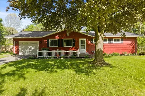 482 Marsh Rd, Pittsford, NY 14534