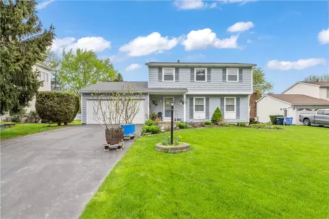 148 Baxton Cir, Rochester, NY 14625