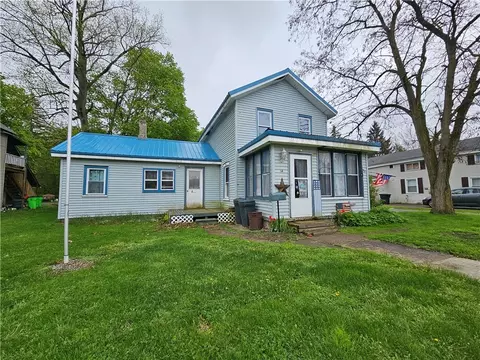 14 Rumsey St, Bath, NY 14810