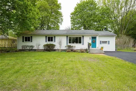 577 Marsh Rd, Pittsford, NY 14534